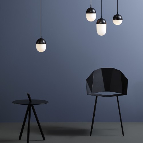 Dot pendant black S Woud