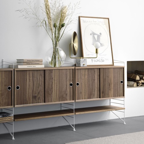 Estantes de nogal - Sistema de cuerdas String Furniture