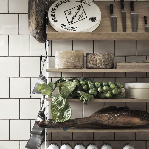 Oak magazine shelf - String system String