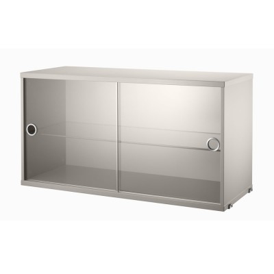 Beige vitrinekast met glazen schuifdeuren - String systeem String Furniture String Furniture