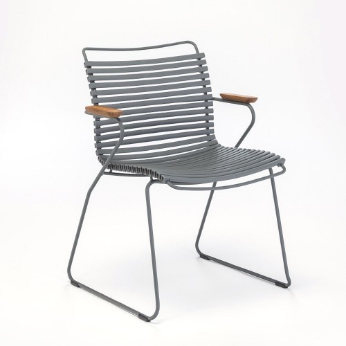 Chaise Click gris foncé avec accoudoirs bambou Houe