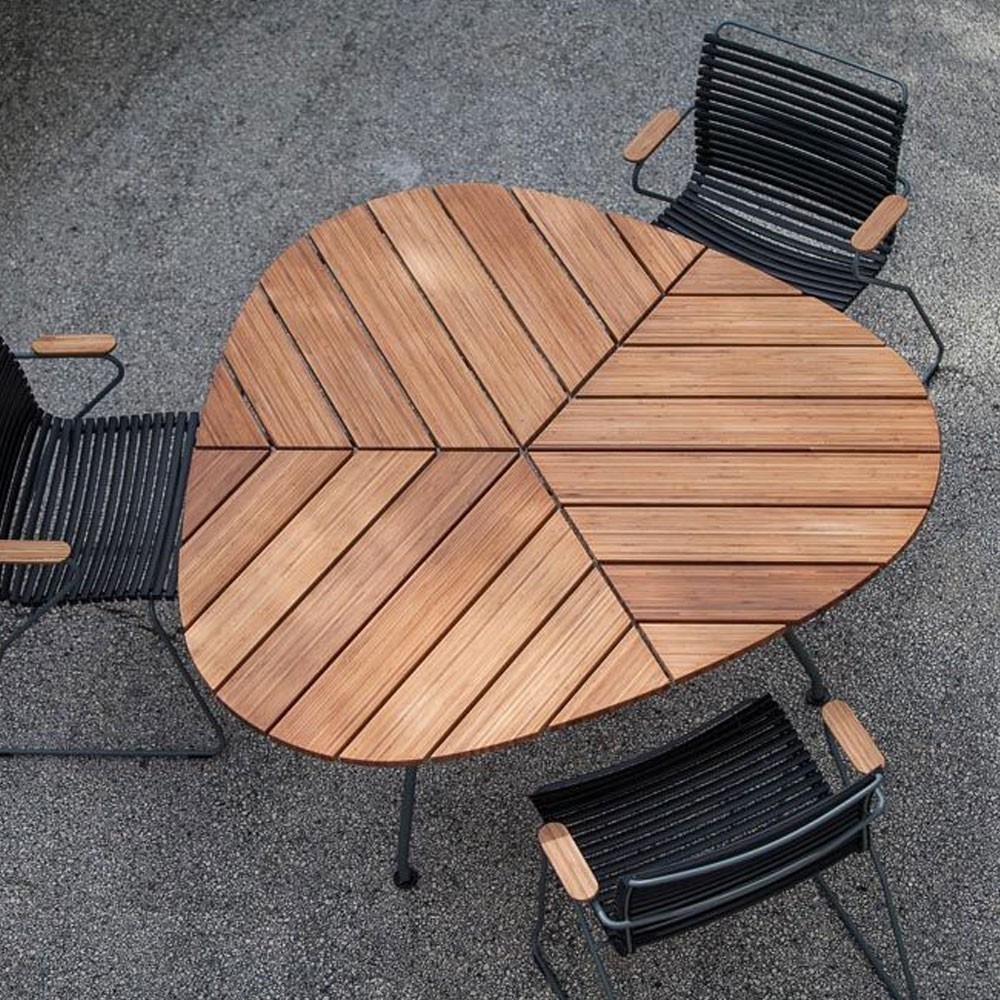 Leaf dining table Houe
