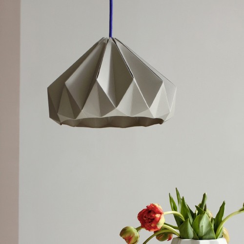 Colgante origami en papel castaño marrón Snowpuppe