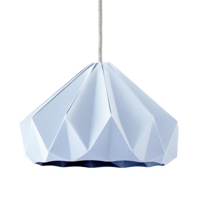Origami hanglamp in pastelblauw kastanjepapier