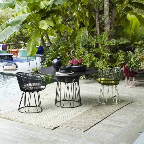 Mesa de comedor Circo en cuero negro ames