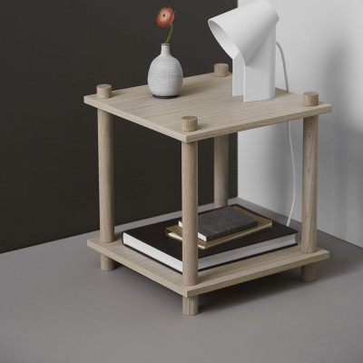 Set mit 2 hohen Teilen Ein Regalsystem Elevate Woud 2