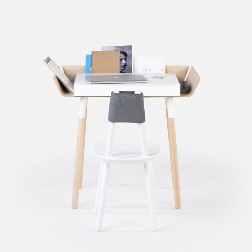 Mi escritorio blanco S Emko