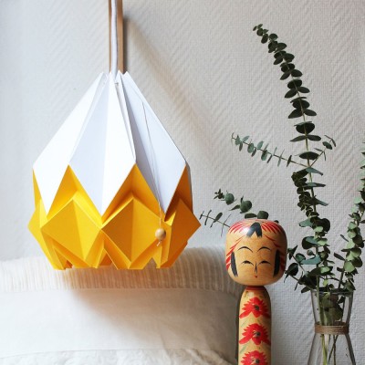 Hanahi hanglamp wit & goudgeel papier Tedzukuri Atelier