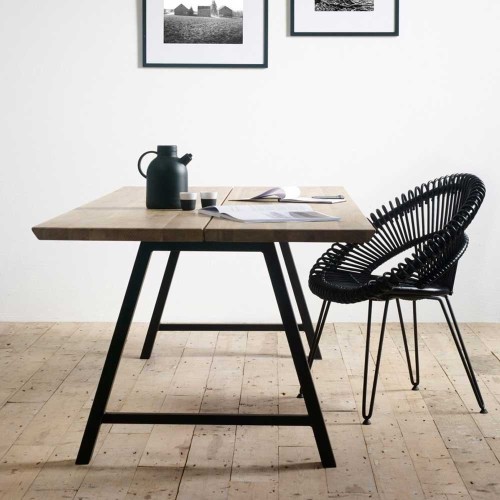 Albert A table Vincent Sheppard