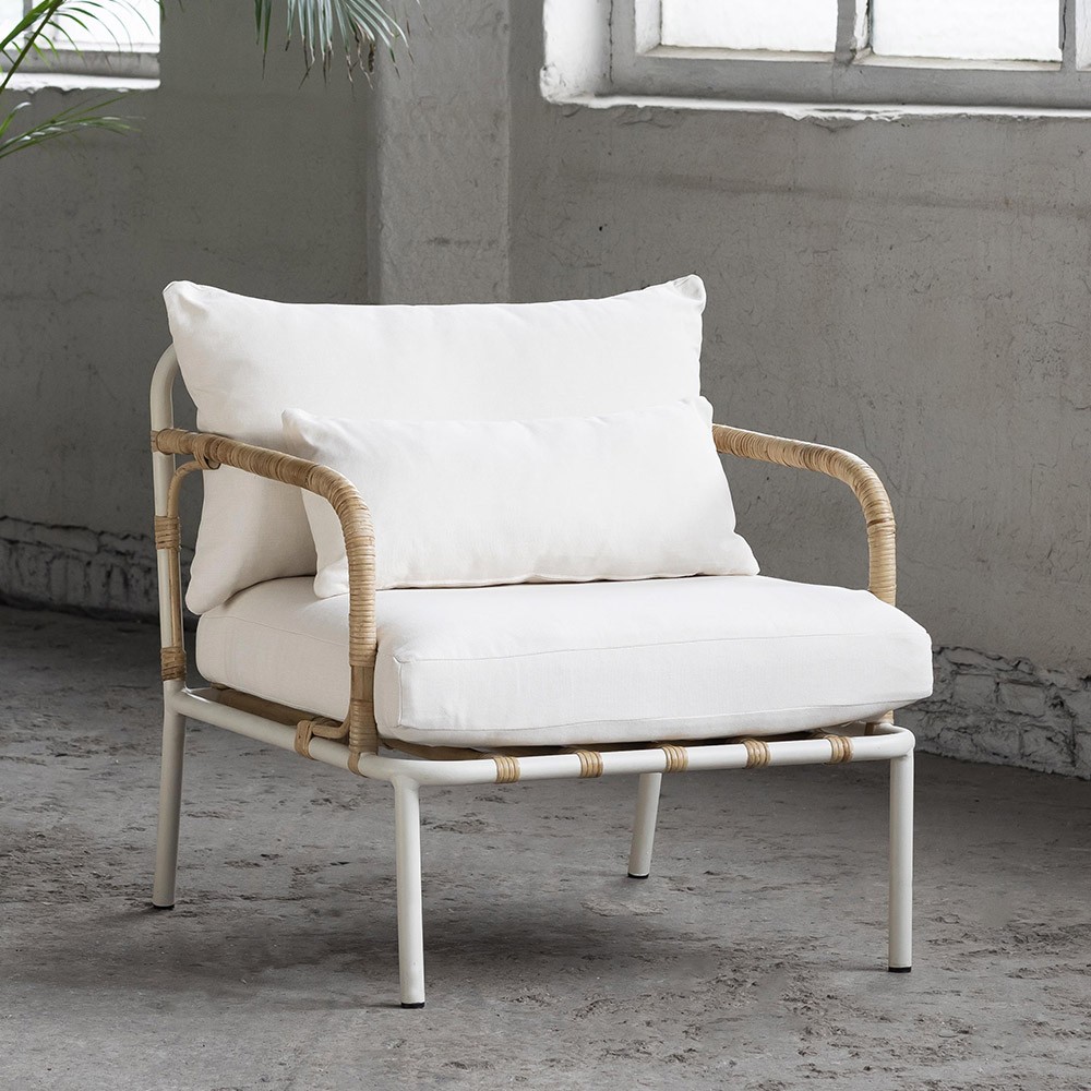 Lounge chair Capizzi white frame & white cushion Serax