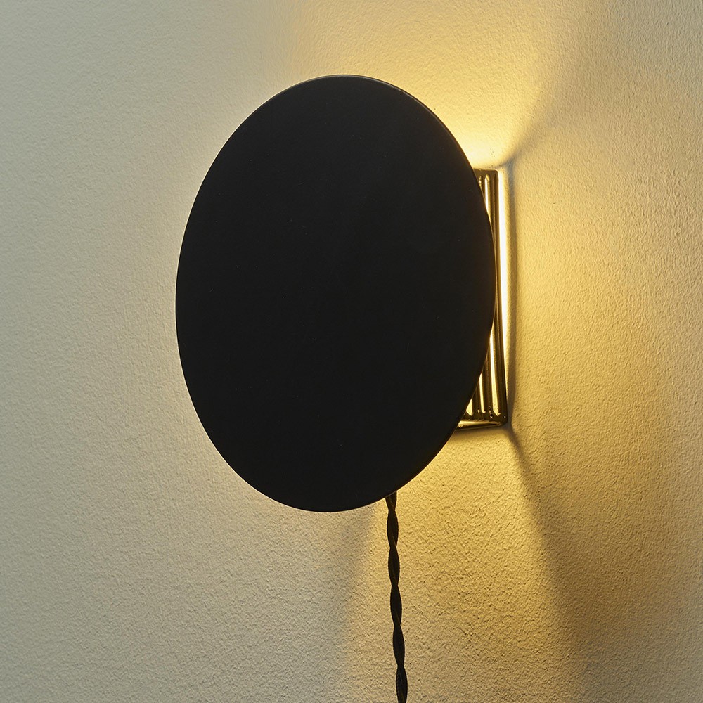 Wall lamp Scudo black Serax