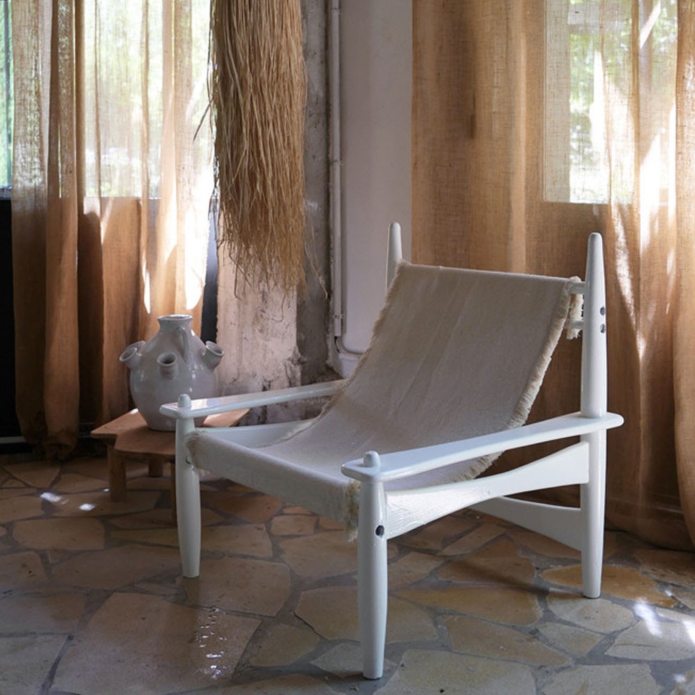 Carlo fauteuil van geweven katoen en licht gebeitst hout Honoré