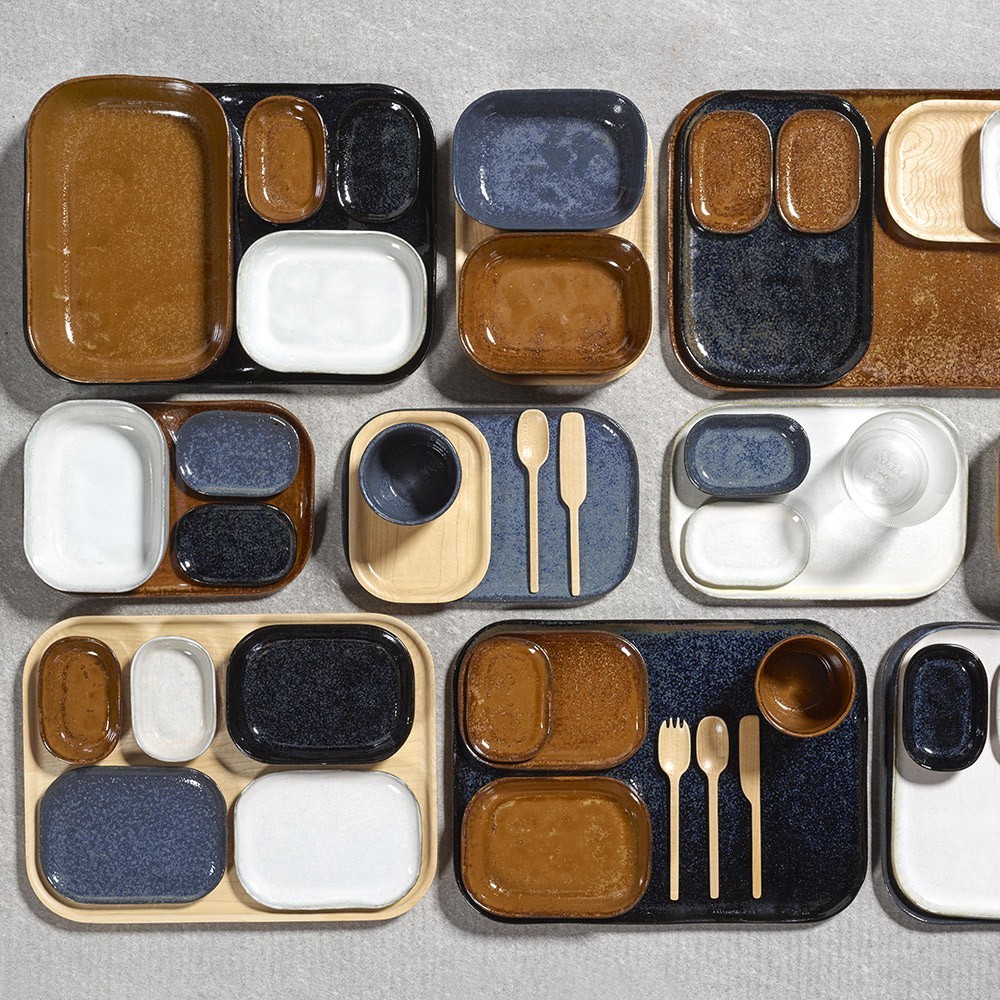 Rectangular plate Merci n°2 L dark blue Serax