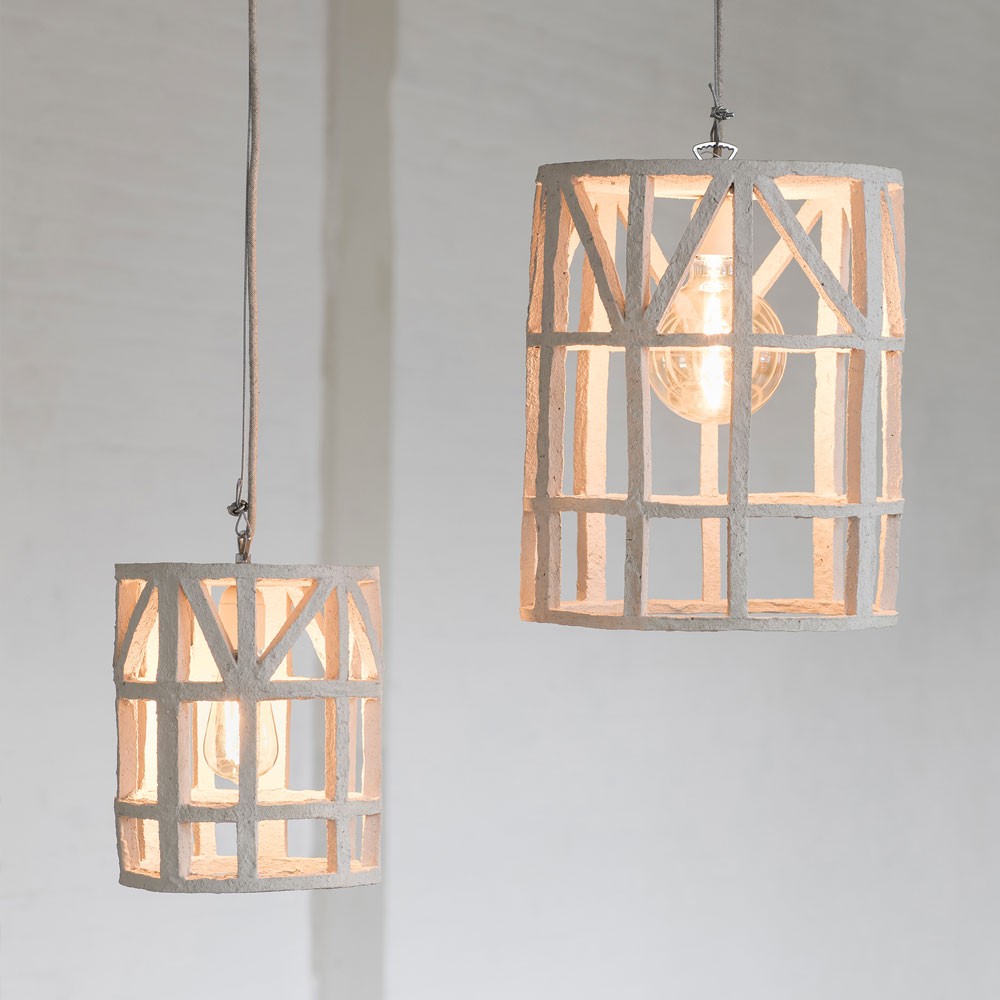 Suspension en papier maché beige L | Serax