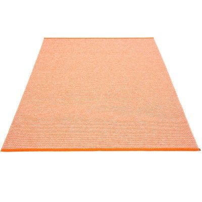 Alfombra Effi naranja Pappelina Pappelina