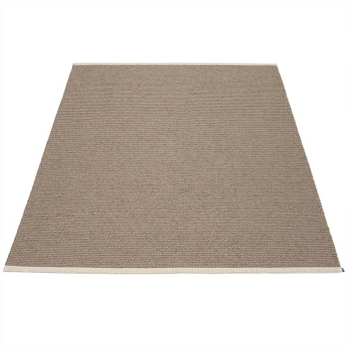 Alfombra de barro oscuro mono Pappelina