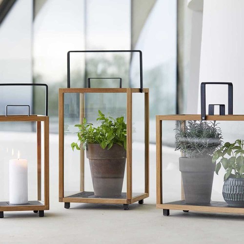 Lanterna rettangolare faro in teak e alluminio nero Cane-line