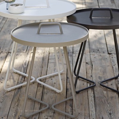 On-the-move side light grey S Cane line