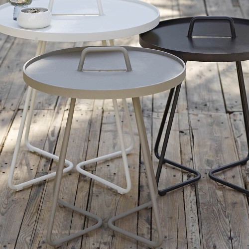 Tavolino mobile grigio chiaro S Cane-line