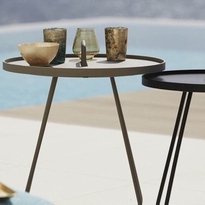 Table d'appoint mobile vert olive S Cane-line 2