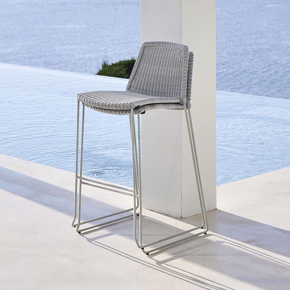 Breeze bar chair wight grey Cane-line