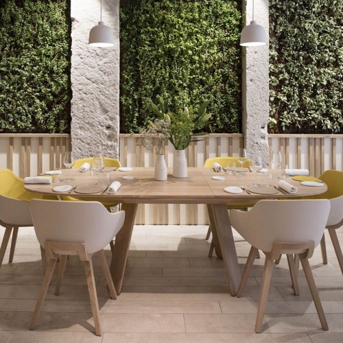 Mesa Triku con extensión de roble Alki