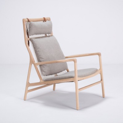 Chaise lounge Dedo chêne & tissu sable Gazzda
