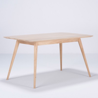 Table Stafa chêne Gazzda Gazzda