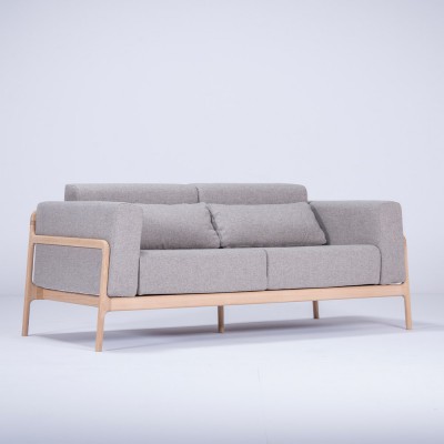 Fawn 2-seater sofa oak & sand fabric Gazzda