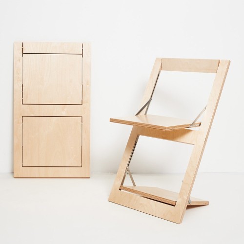 Folding chair Fläpps clear lacquered birch Ambivalenz