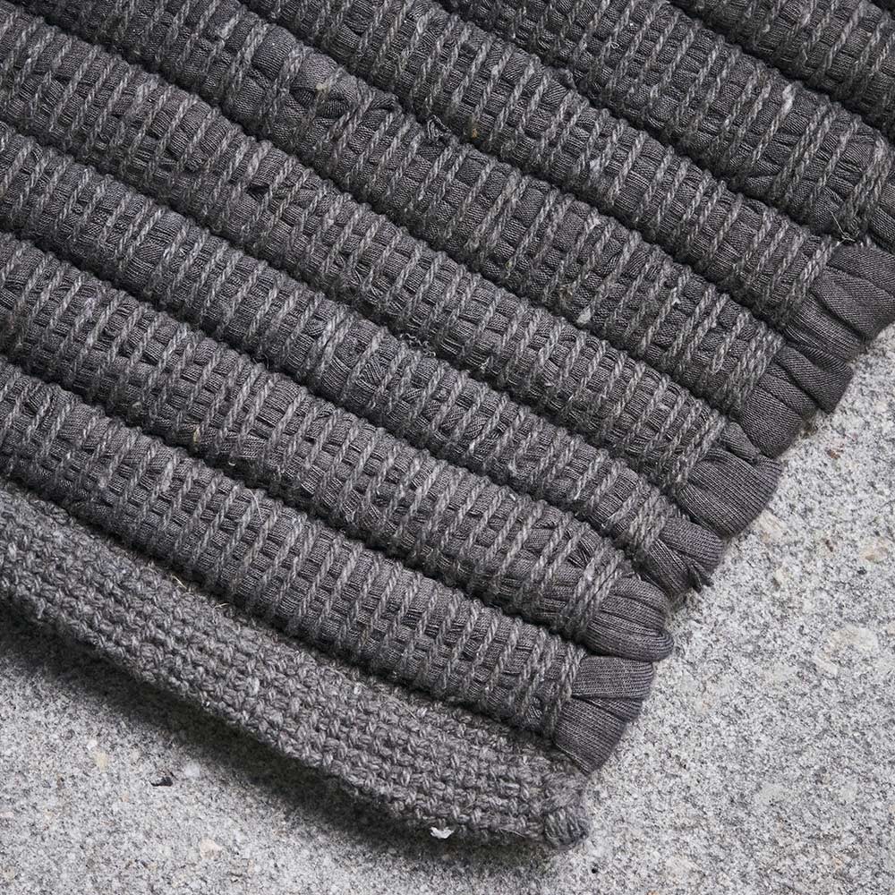 Tapis Chindi gris House Doctor