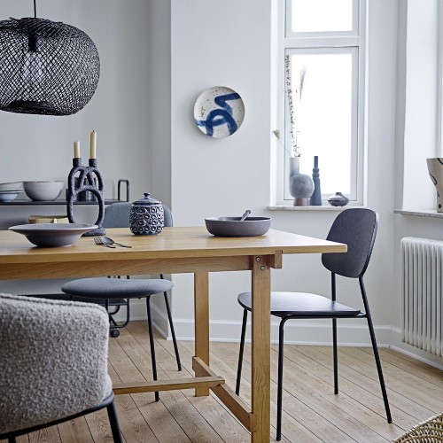 Silla de comedor Monza negra Bloomingville