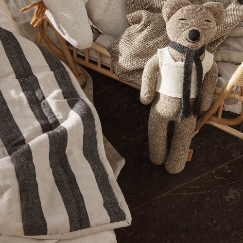 Coperta trapuntata grande sabbia e nero brillante Ferm Living