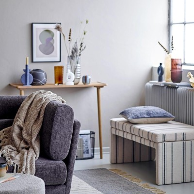 Aura Porzellan blauer Becher Bloomingville 2