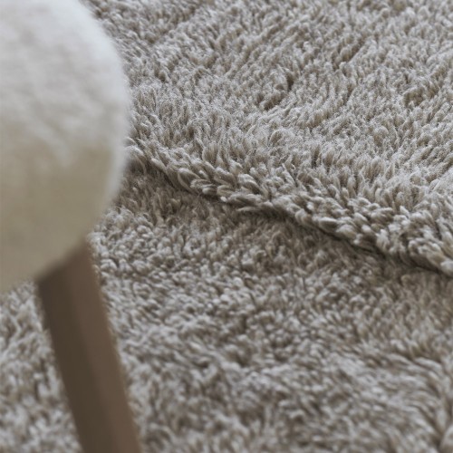 Woolable rug Tundra Sheep gray L Lorena Canals