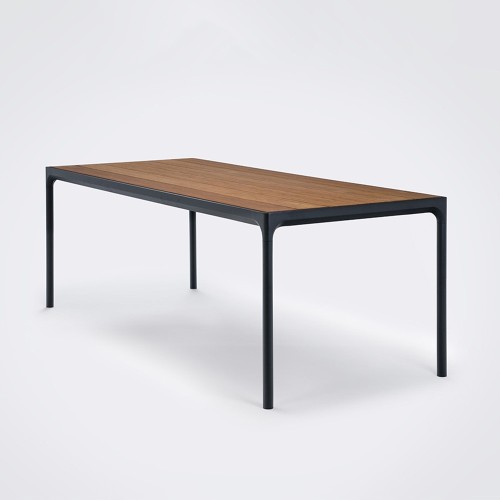 Bambus & schwarzer Ofen 90x210 cm Außentisch Houe