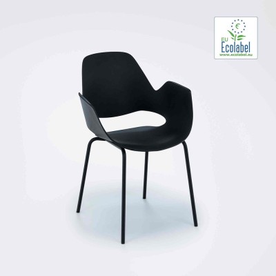 Silla Falk negra con reposabrazos y base de tubo de metal Houe 2