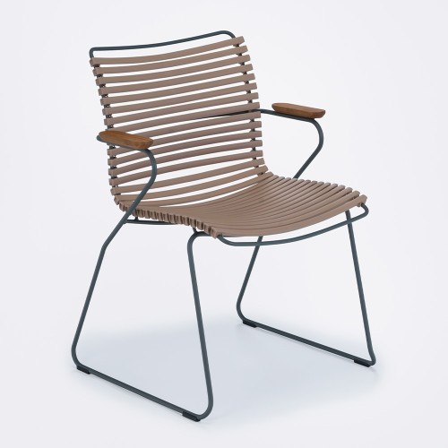 Chaise Click sable avec accoudoirs bambou Houe