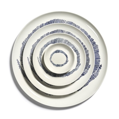 Piatto Festa Ottolenghi bianco righe blu scuro S Serax