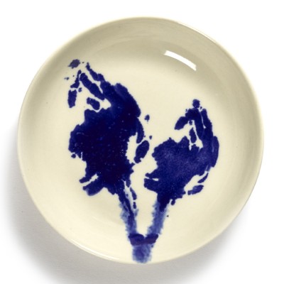 Plate Feast Ottolenghi off-white artichoke dark blue S Serax