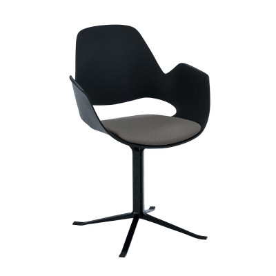 Sedia Falk imbottita beige con braccioli neri e base a colonna Houe Houe