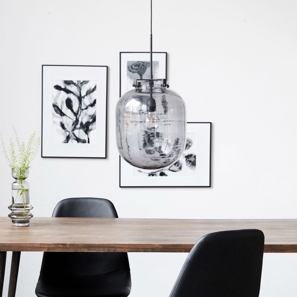 Kugelpendelleuchte grau geraucht House Doctor