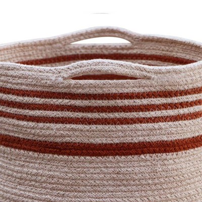 Twin Toffee Basket Lorena Canals 2