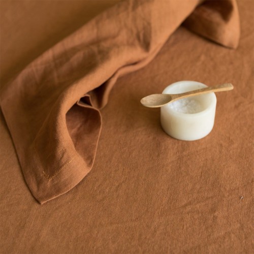 Caramel gewassen linnen tafelkleed Gabrielle Paris