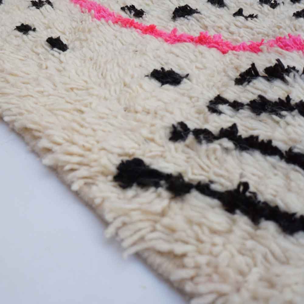 Berber Teppich handgefertigt in Marokko Nr. 16 Them