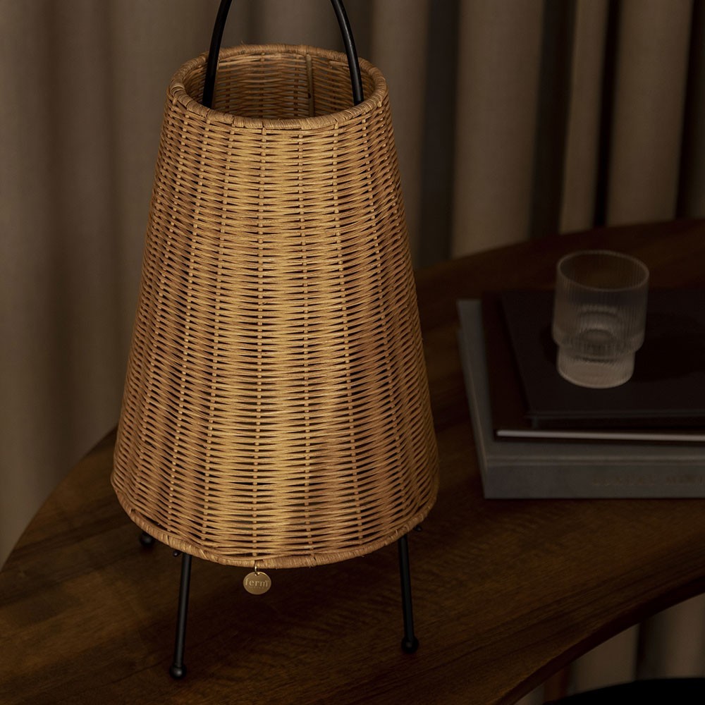 Draagbare tafellamp Porti naturel Ferm Living