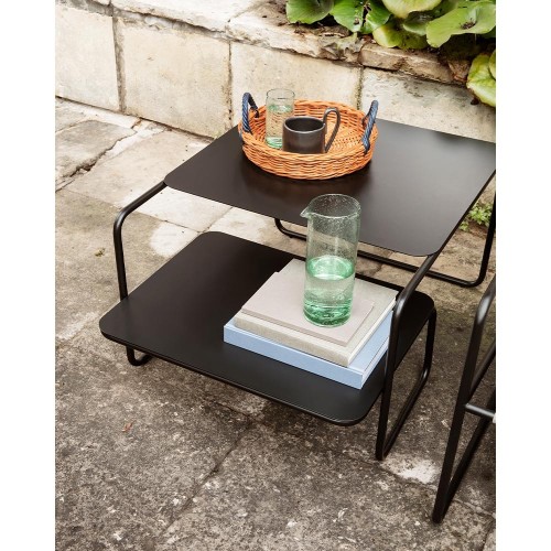 Level coffee table - black