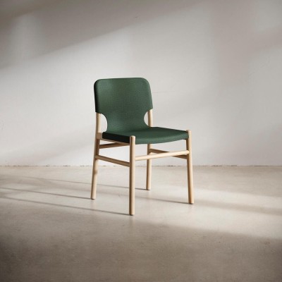 Xume chair with wood structure 2
