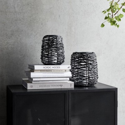 Upto lantern - S House Doctor