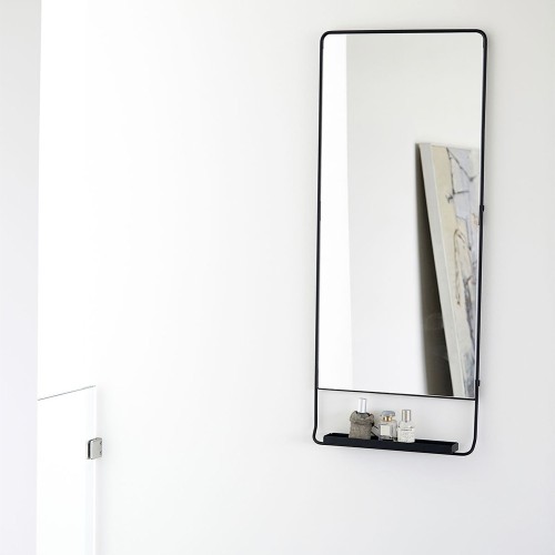 Mirror with Chic shelf